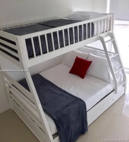 $3,200 | 253 Northeast 2nd Street, Unit 809, Miami, FL 33132