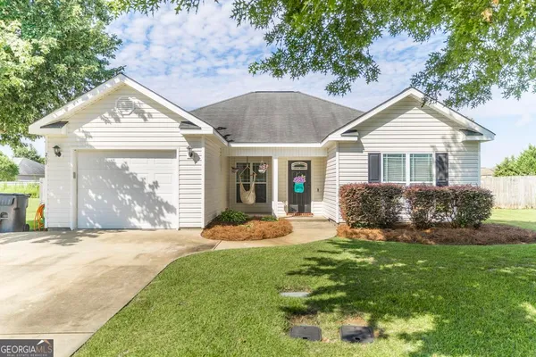 $235,000 | 207 Ellington Court, Perry, GA 31069