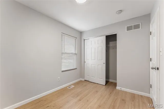 $1,795 | 5223 Langley Avenue, St. Louis, MO 63123