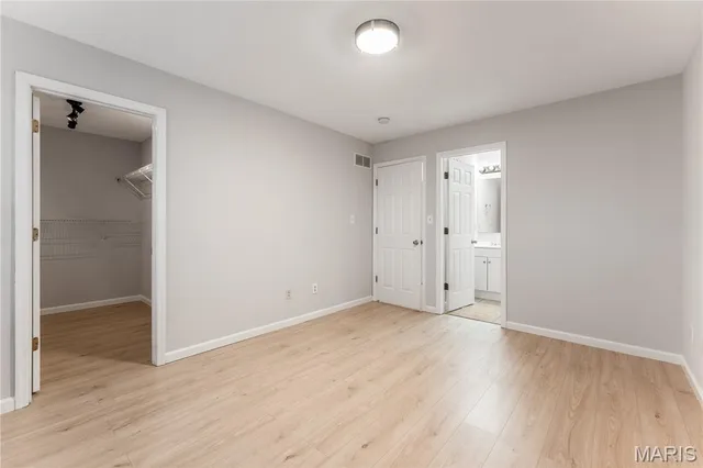 $1,795 | 5223 Langley Avenue, St. Louis, MO 63123