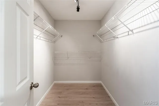 $1,795 | 5223 Langley Avenue, St. Louis, MO 63123