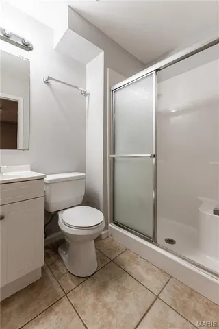 $1,795 | 5223 Langley Avenue, St. Louis, MO 63123