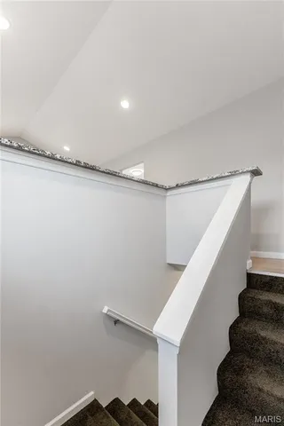 $1,795 | 5223 Langley Avenue, St. Louis, MO 63123