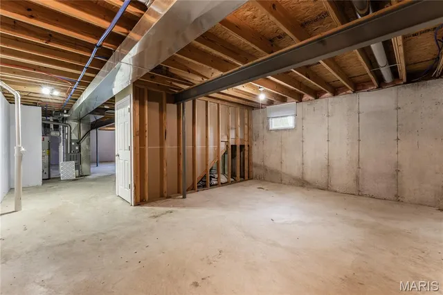 $1,795 | 5223 Langley Avenue, St. Louis, MO 63123