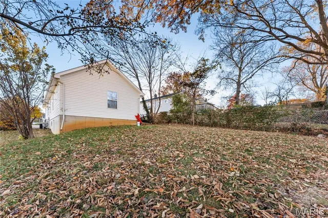 $1,795 | 5223 Langley Avenue, St. Louis, MO 63123