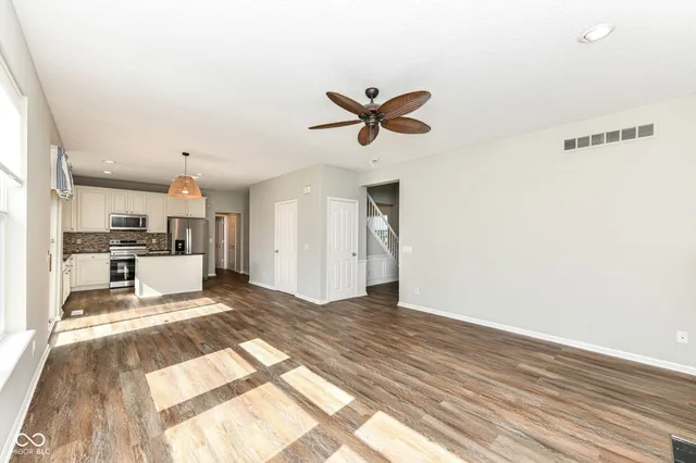 $2,950 | 12330 Castlestone Drive, Fishers, IN 46037