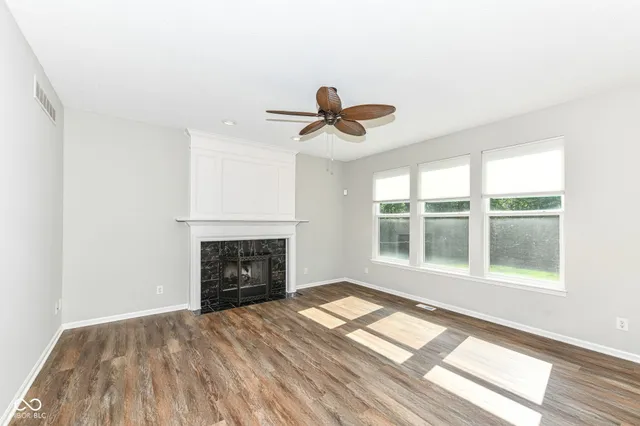 $2,950 | 12330 Castlestone Drive, Fishers, IN 46037