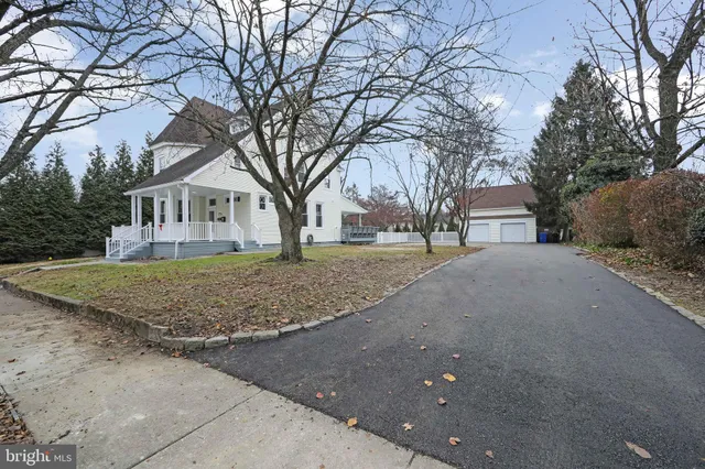 $519,900 | 416 Oak Avenue, Woodbury Heights, NJ 08097