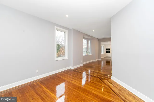 $519,900 | 416 Oak Avenue, Woodbury Heights, NJ 08097