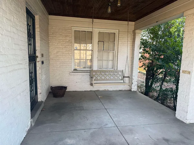 $110,000 | 930 North Idlewild Street, Memphis, TN 38107
