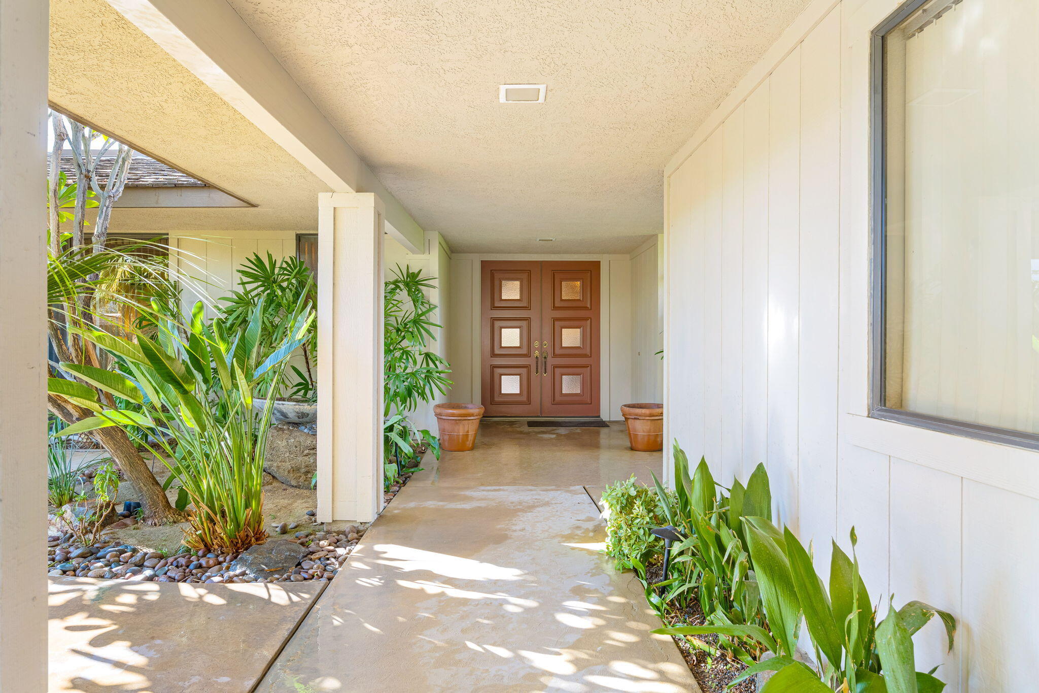 132 Yale Drive Rancho Mirage, CA 92270 - Photo 3 of 53 Front Entry