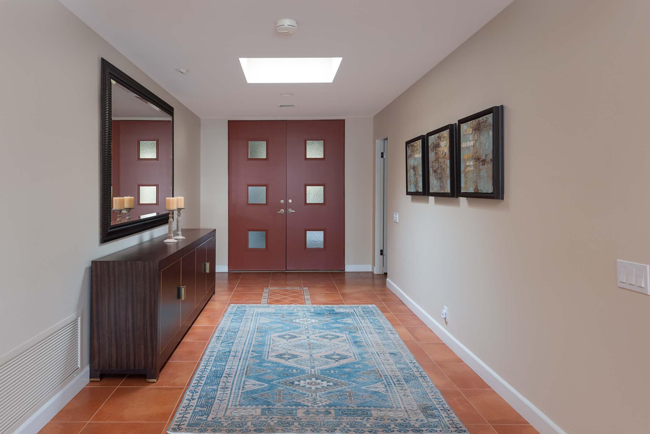132 Yale Drive Rancho Mirage, CA 92270 - Photo 6 of 53 Foyer