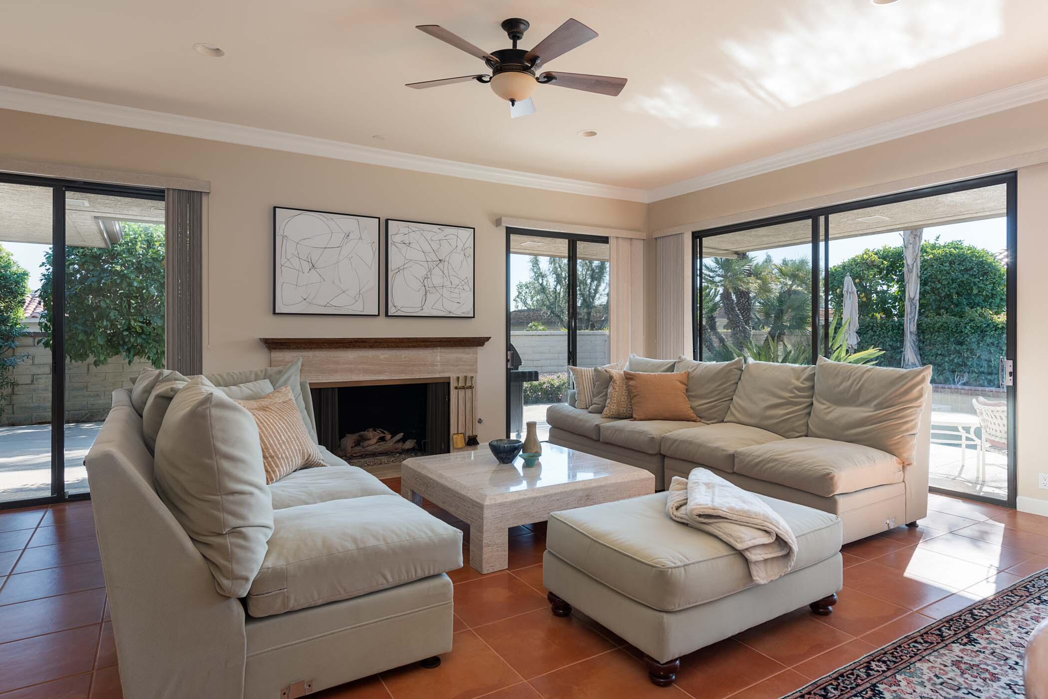 132 Yale Drive Rancho Mirage, CA 92270 - Photo 7 of 53 Living Room