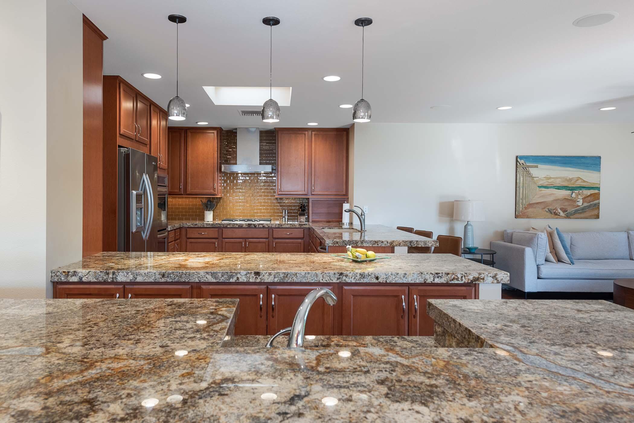 132 Yale Drive Rancho Mirage, CA 92270 - Photo 9 of 53 Bar Area/Kitchen