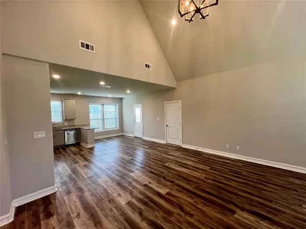 $1,900 | 2305 Bourland Street, Greenville, TX 75401