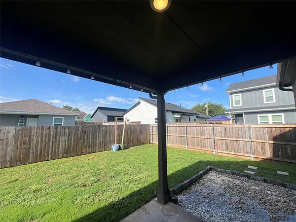 $1,900 | 2305 Bourland Street, Greenville, TX 75401