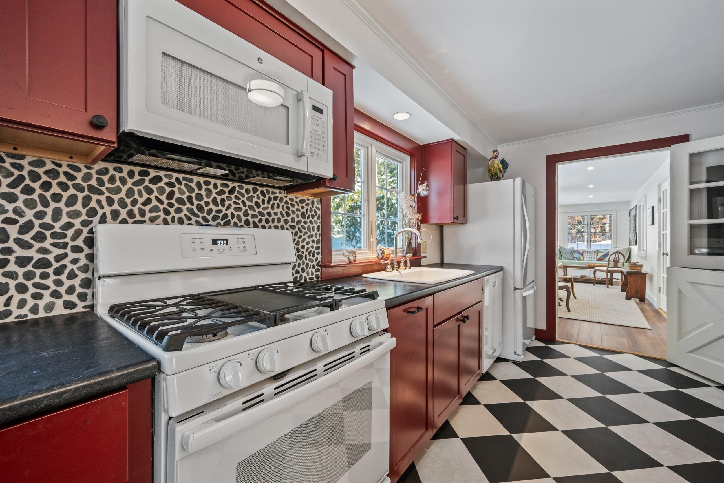 32 Mt Surprise Road Bartlett, NH 03845 - Photo 16 of 56