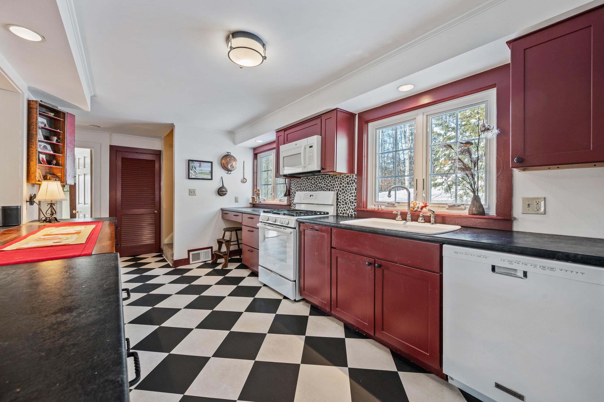 32 Mt Surprise Road Bartlett, NH 03845 - Photo 17 of 56