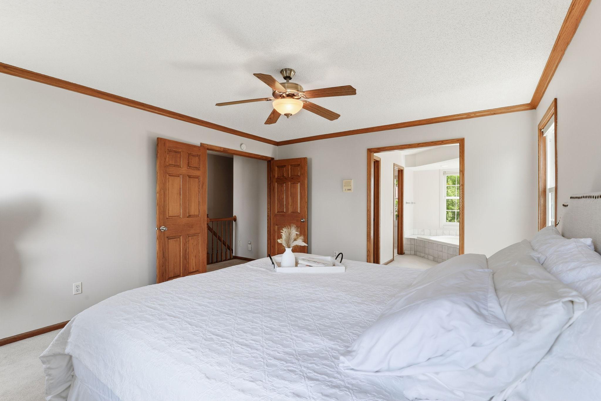 455 Highpoint Curve Maplewood, MN 55119 - Photo 23 of 44