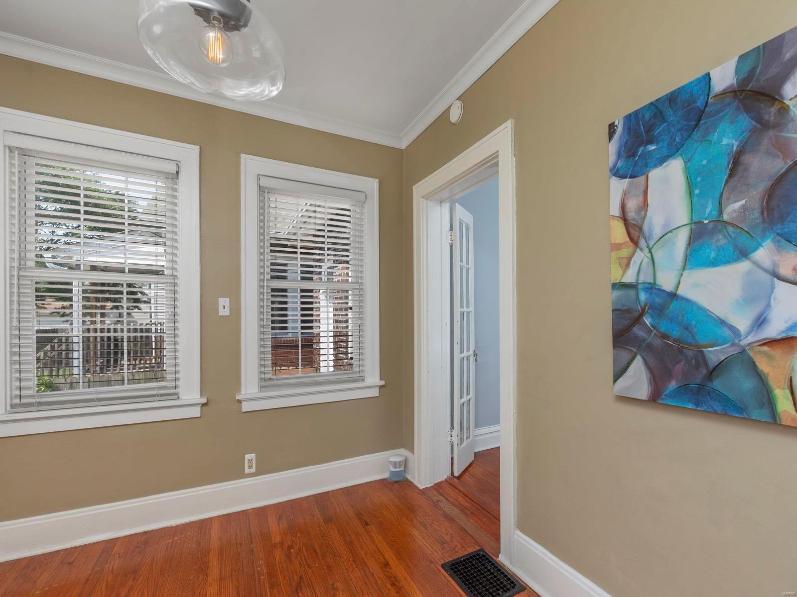 2223 Richert Place St. Louis, MO 63143 - Photo 12 of 17 Gallery Image 12