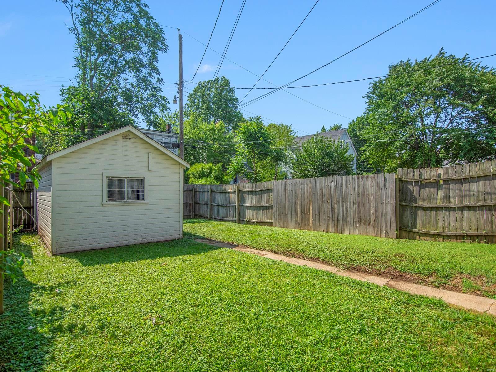 2223 Richert Place St. Louis, MO 63143 - Photo 17 of 17 Gallery Image 17