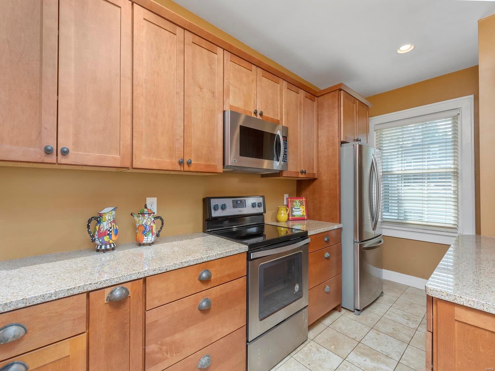 2223 Richert Place St. Louis, MO 63143 - Photo 6 of 17 Gallery Image 6