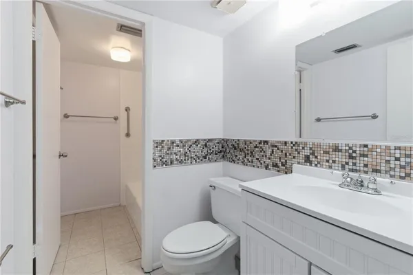 $99,900 | 521 Midway Drive, Unit B, Ocala, FL 34472