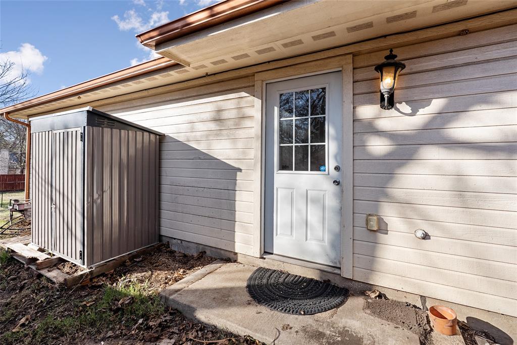 202 North Harrison Avenue Sherman, TX 75090 - Photo 22 of 26