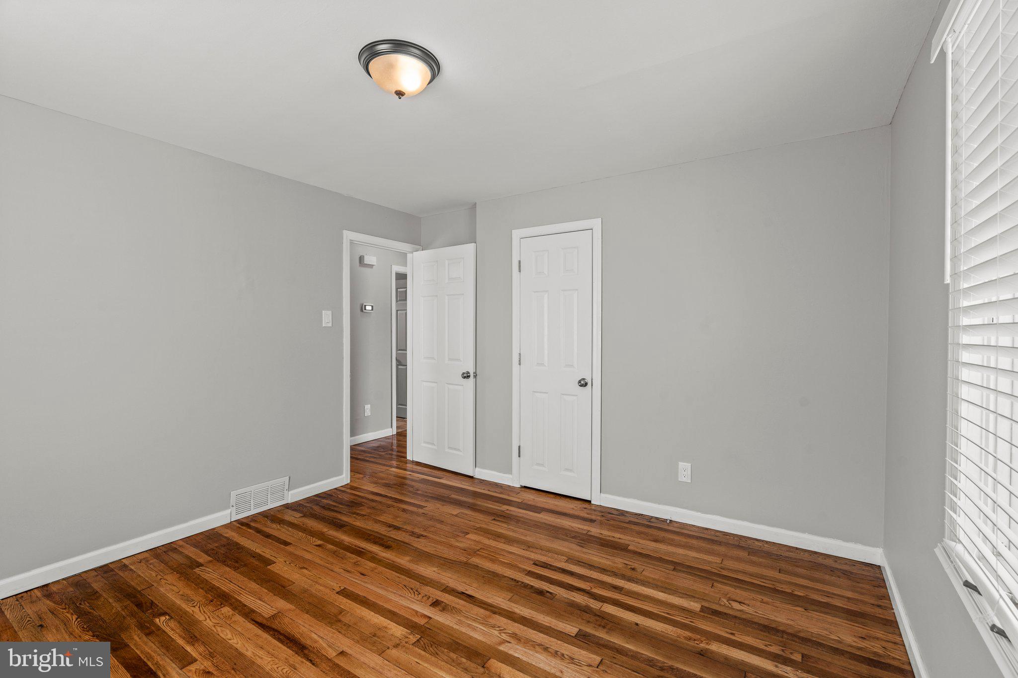 913 Clements Bridge Road Barrington, NJ 08007 - Photo 15 of 36
