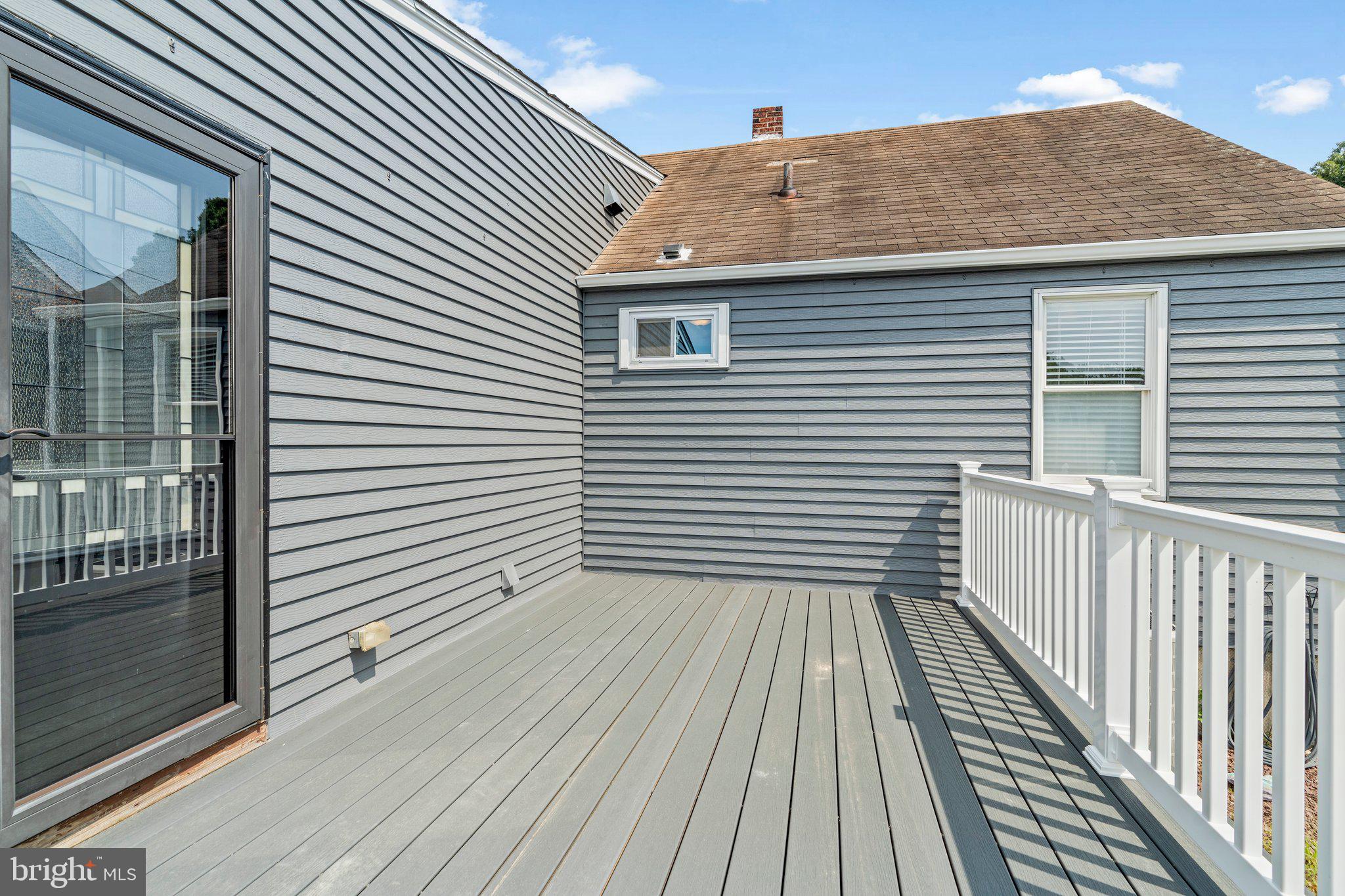 913 Clements Bridge Road Barrington, NJ 08007 - Photo 30 of 36