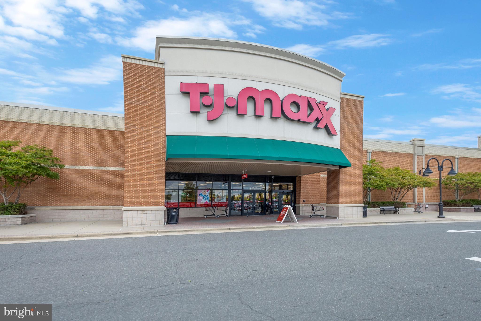 5905 St Giles Way Alexandria, VA 22315 - Photo 50 of 55