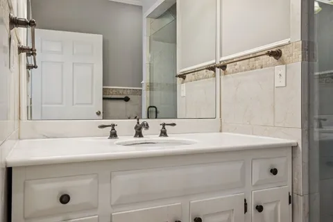 $974,000 | 24 Washington Park, Nashville, TN 37205