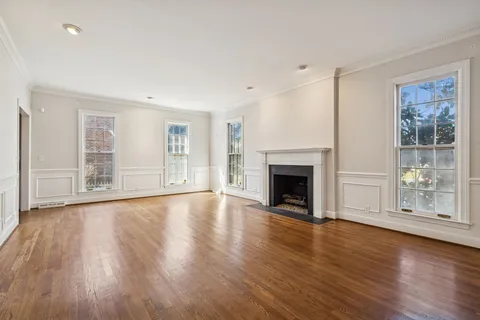 $974,000 | 24 Washington Park, Nashville, TN 37205