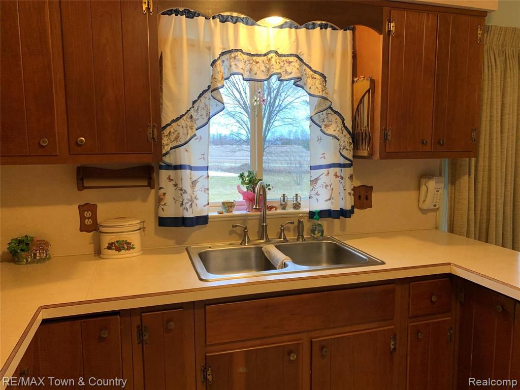 8098 Duffield Road Gaines, MI 48436 - Photo 16 of 28