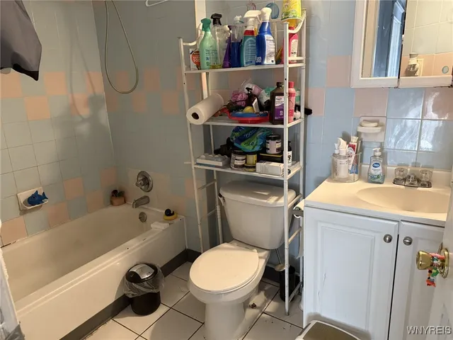 $149,900 | 424 Lasalle Avenue, Buffalo, NY 14215