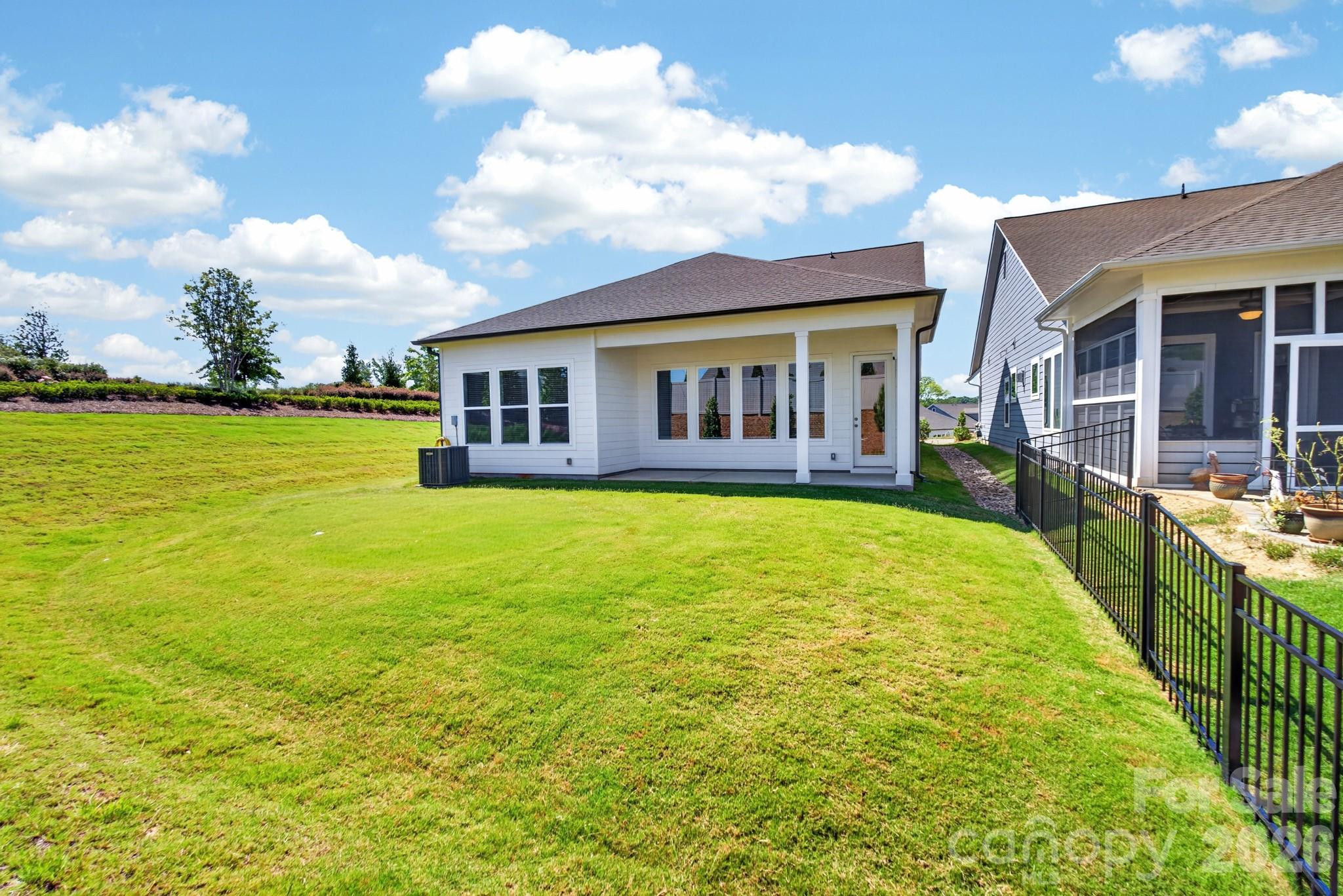 1306 Idyllic Lane Waxhaw, NC 28173 - Photo 5 of 42