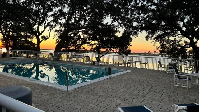 $1,500 | 209 West Miracle Strip Parkway, Unit F104, Mary Esther, FL 32569