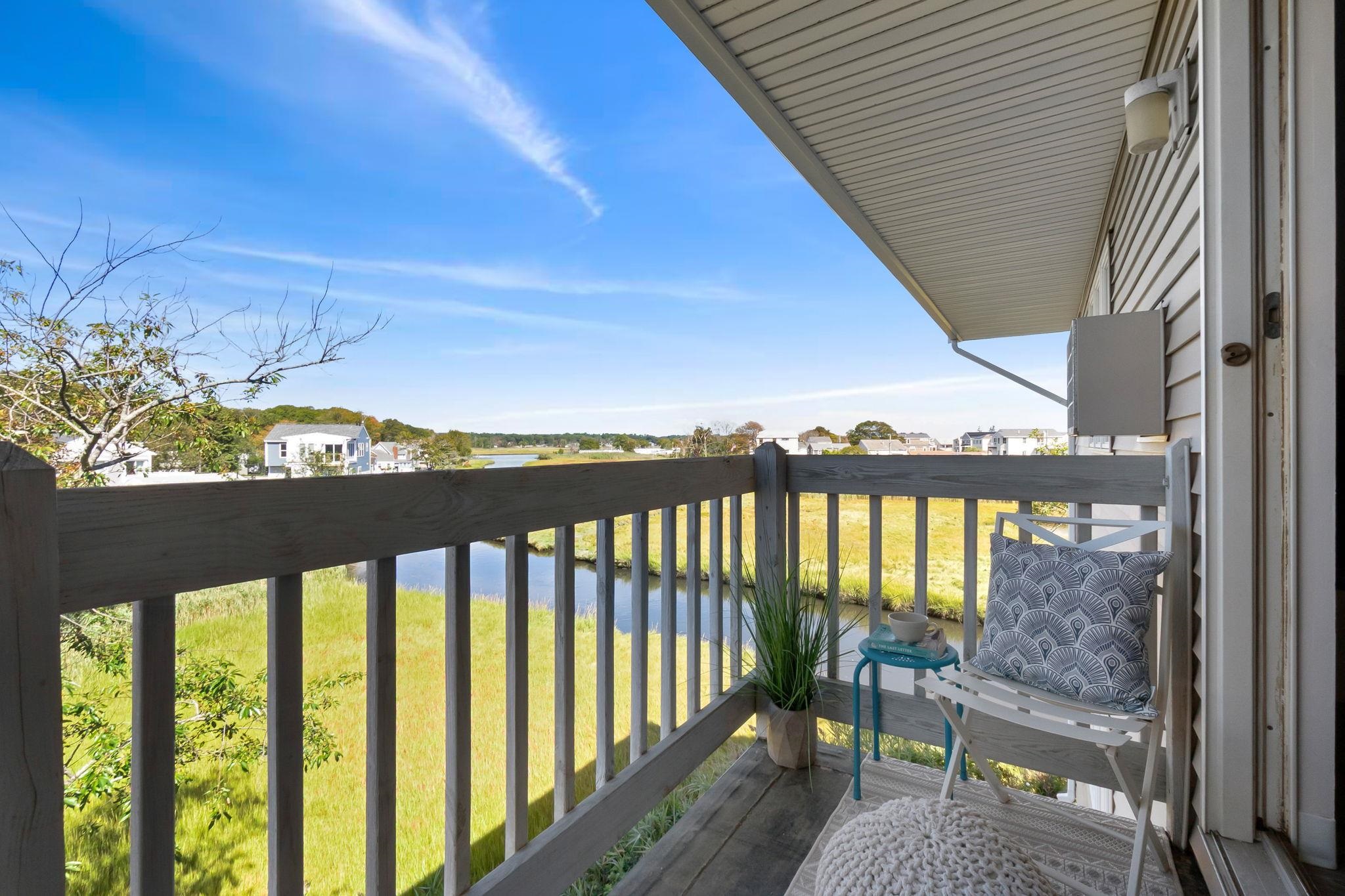 550 Winnacunnet Road, Unit 319 Hampton, NH 03842 - Photo 13 of 17