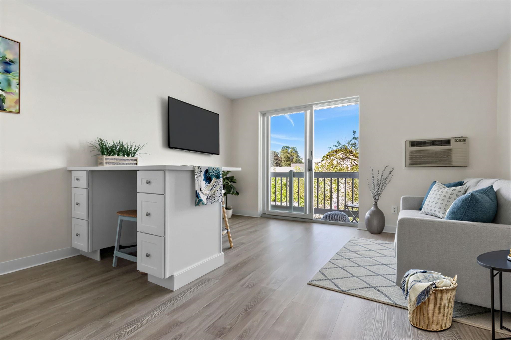 550 Winnacunnet Road, Unit 319 Hampton, NH 03842 - Photo 2 of 17