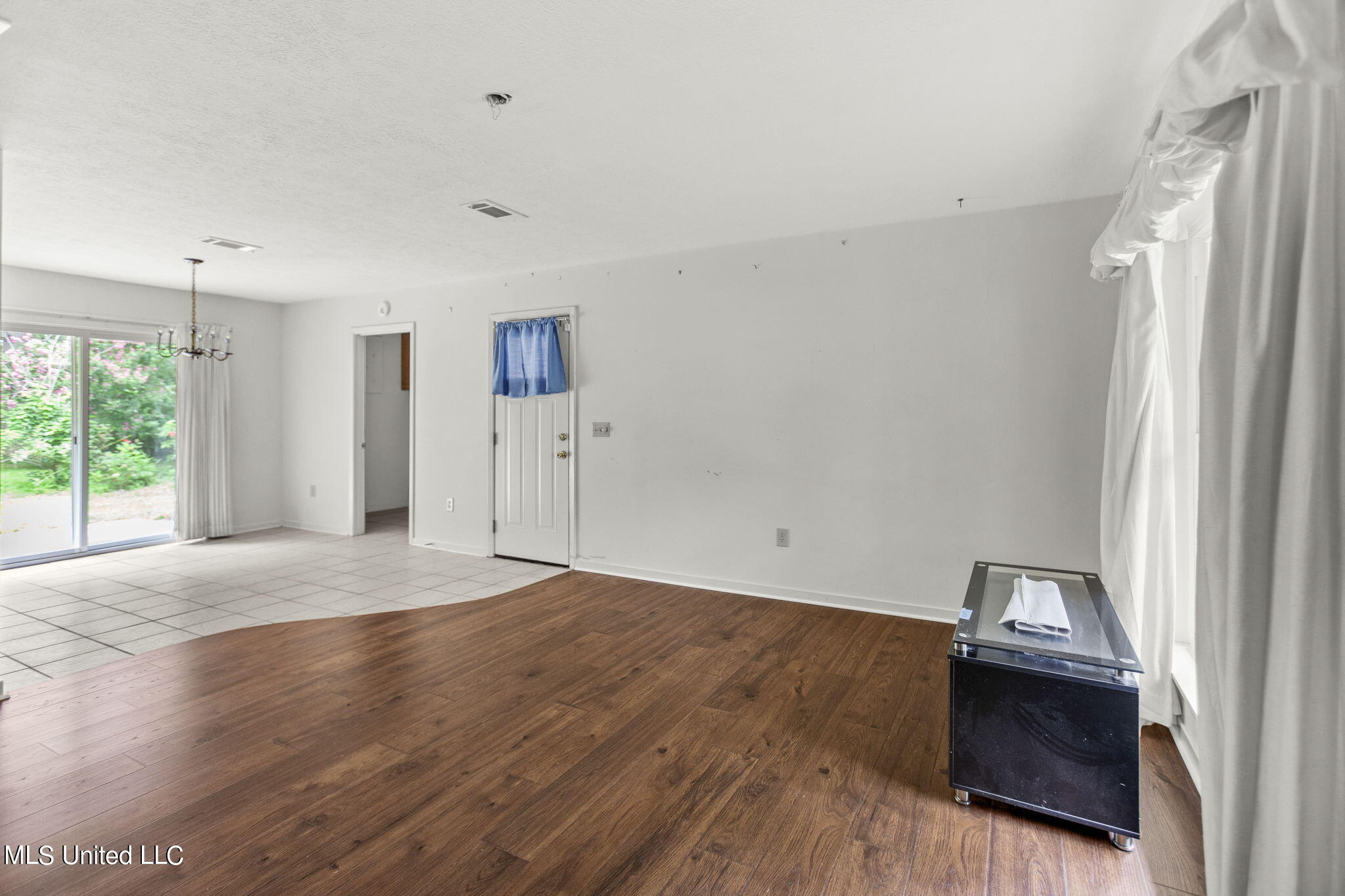 619 Ralde Circle Ridgeland, MS 39157 - Photo 5 of 27 5-web-or-mls-619 Ralde-5