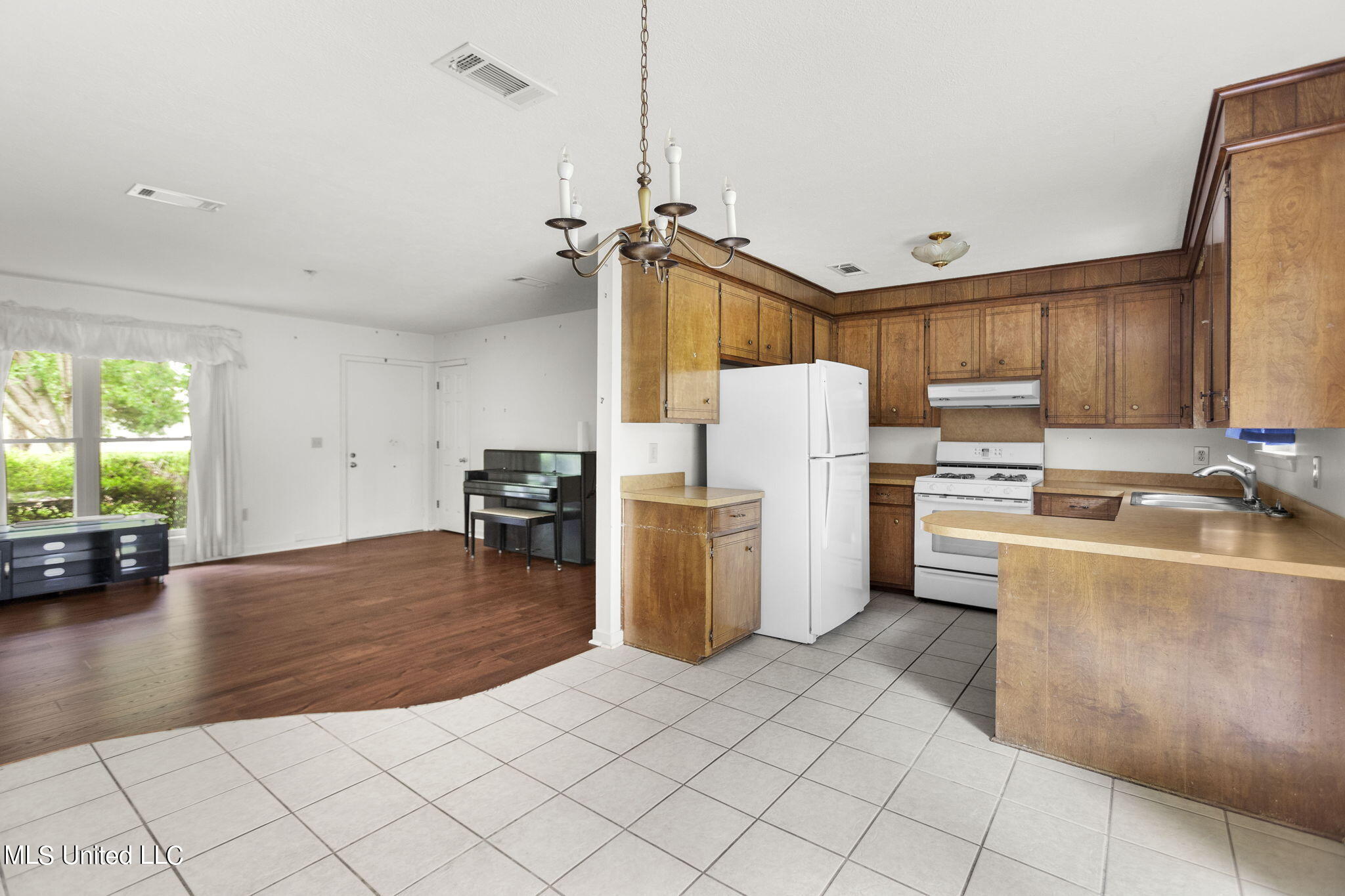 619 Ralde Circle Ridgeland, MS 39157 - Photo 9 of 27 9-web-or-mls-619 Ralde-9