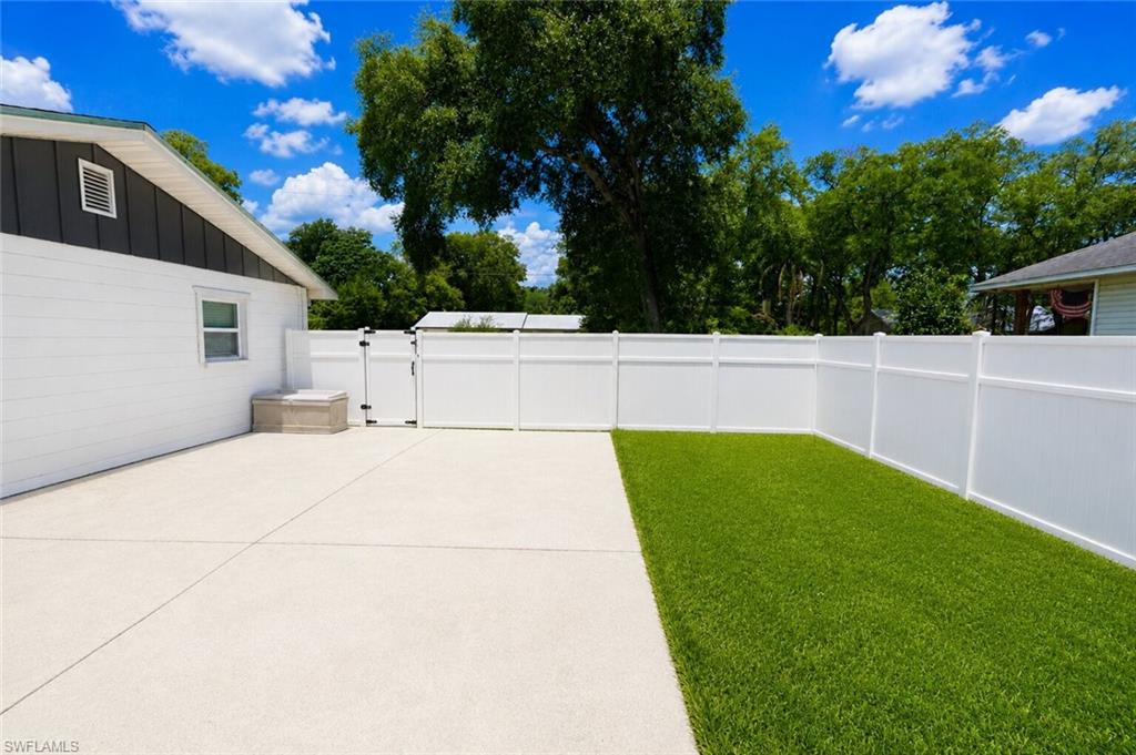 655 Pointview Road Keystone Heights, FL 32656 - Photo 43 of 47