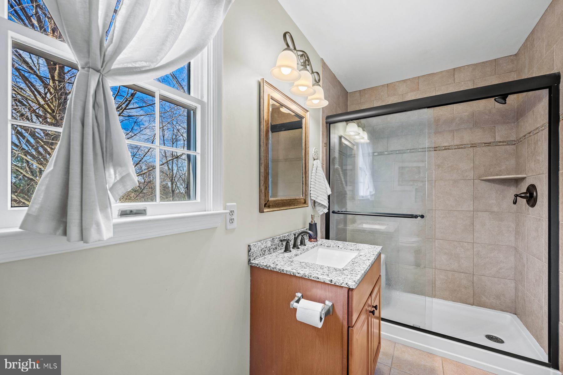 433 Obrecht Road Sykesville, MD 21784 - Photo 24 of 72 Primary Bath