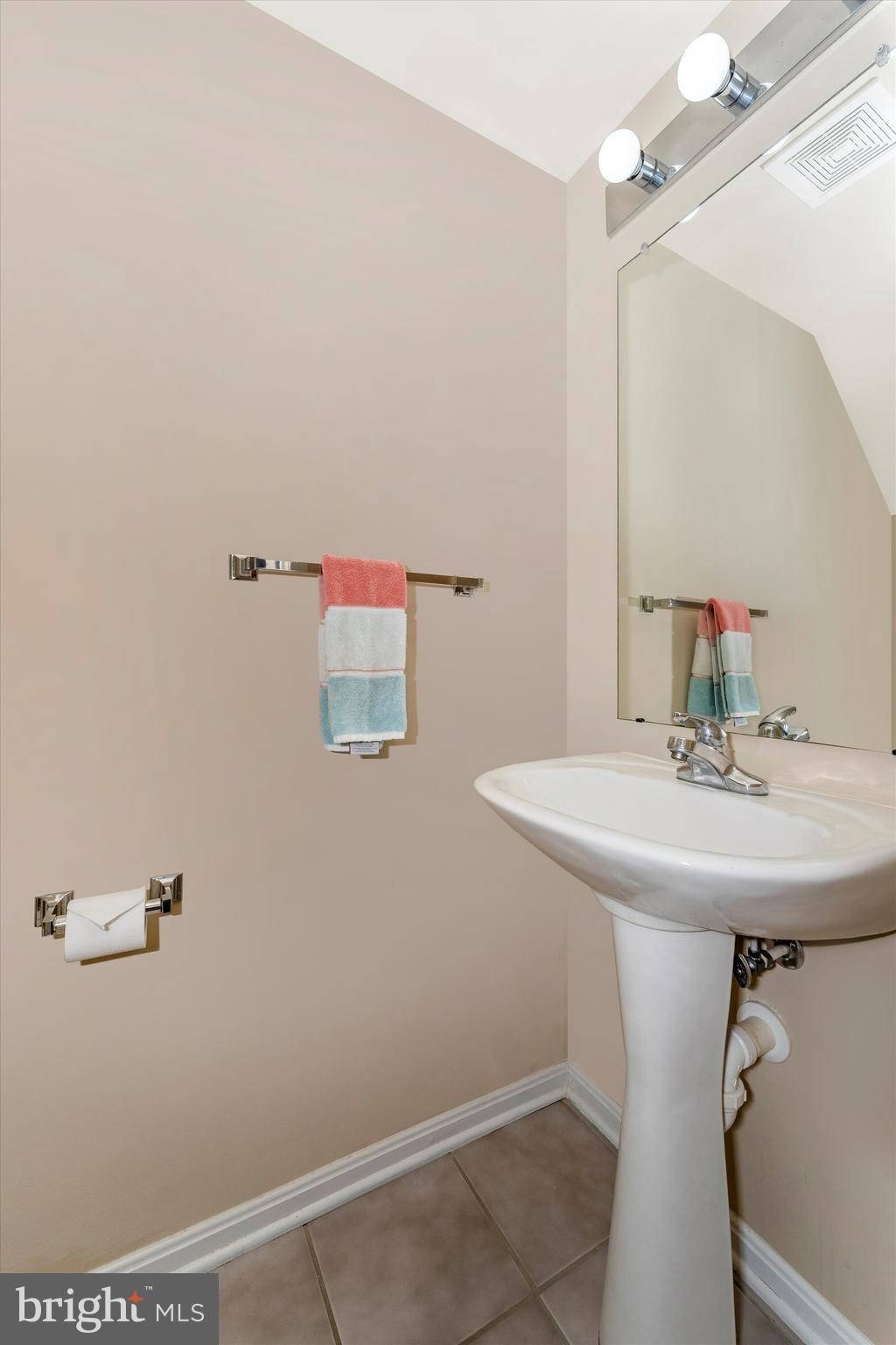 1523 Rambling Way South Frederick, MD 21701 - Photo 29 of 44 Main level half bath