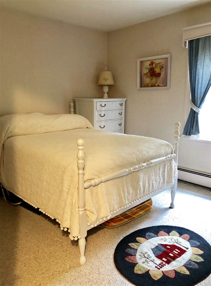 1462 Hinesburg Road Brattleboro, VT 05301 - Photo 22 of 34