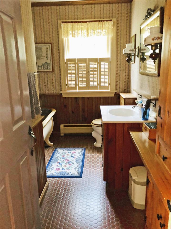 1462 Hinesburg Road Brattleboro, VT 05301 - Photo 30 of 34