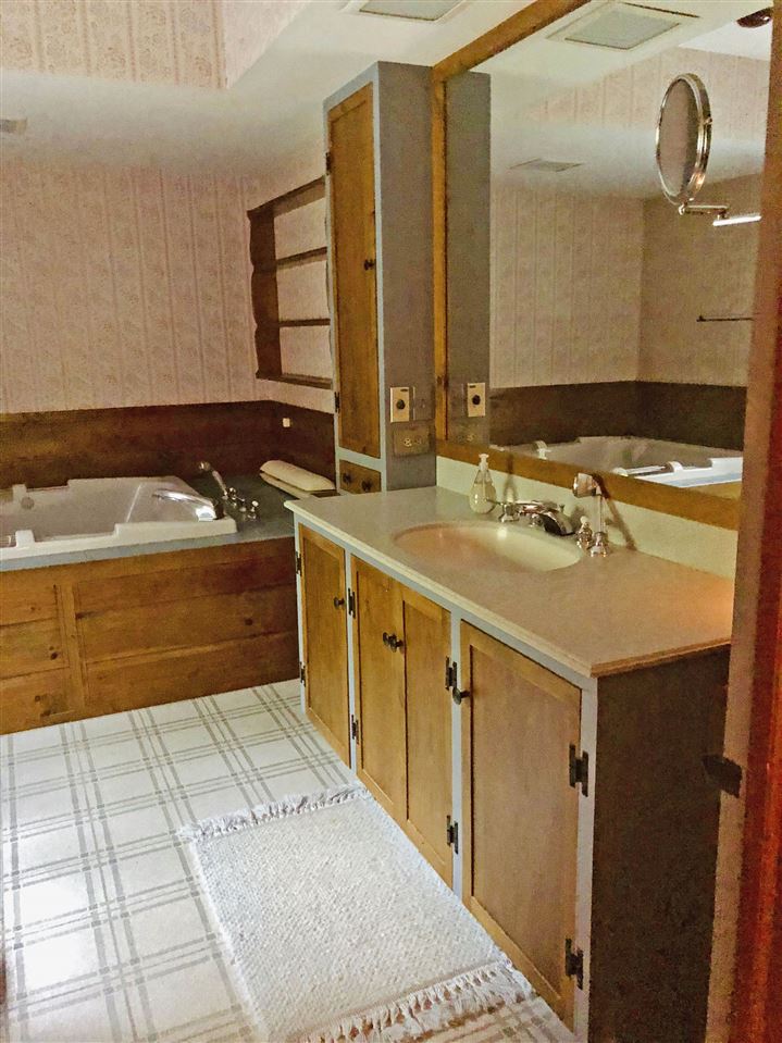 1462 Hinesburg Road Brattleboro, VT 05301 - Photo 31 of 34