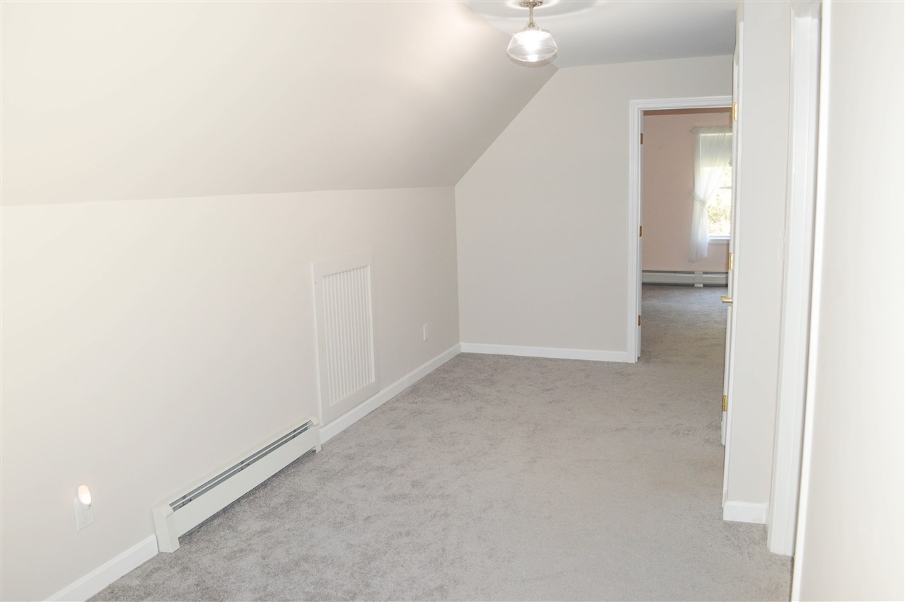 539 Burt Hill Road Winchester, NH 03470 - Photo 15 of 21 Gallery Image 15