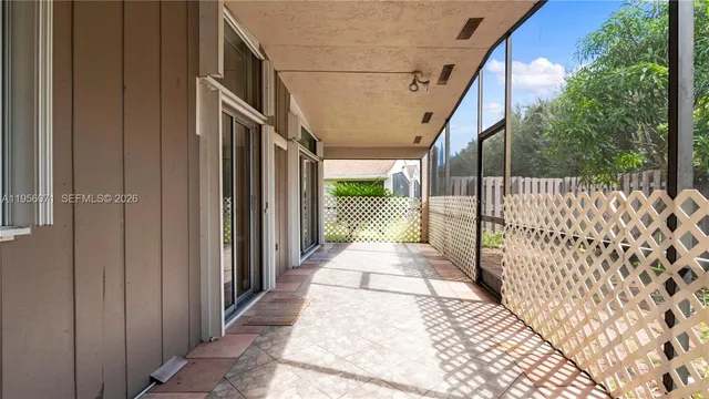 $449,700 | 570 Woodgate Circle, Unit A, Sunrise, FL 33326