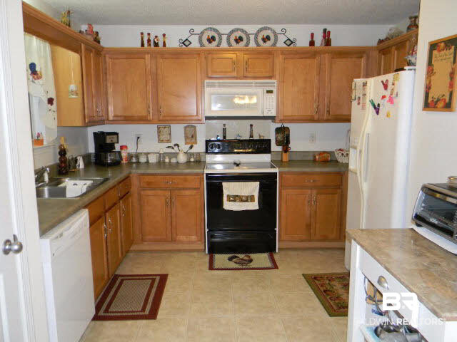 20005 Boulder Lane Robertsdale, AL 36567 - Photo 4 of 20 Kitchen